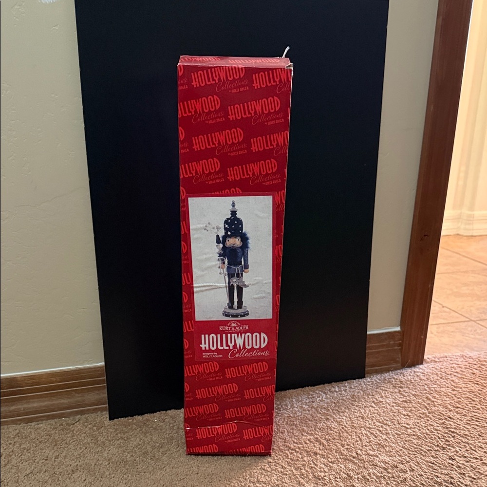 Hollywood Collectibles Nutcracker Soldier